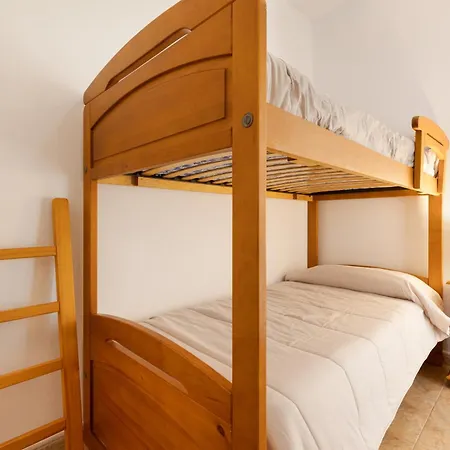 Holiday home Buganvilla *